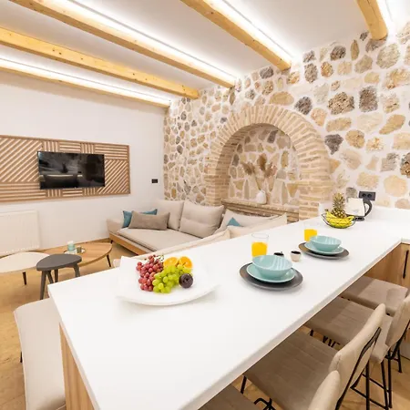 Domus Inn Luxury Apartments Parga Exteriér fotografie
