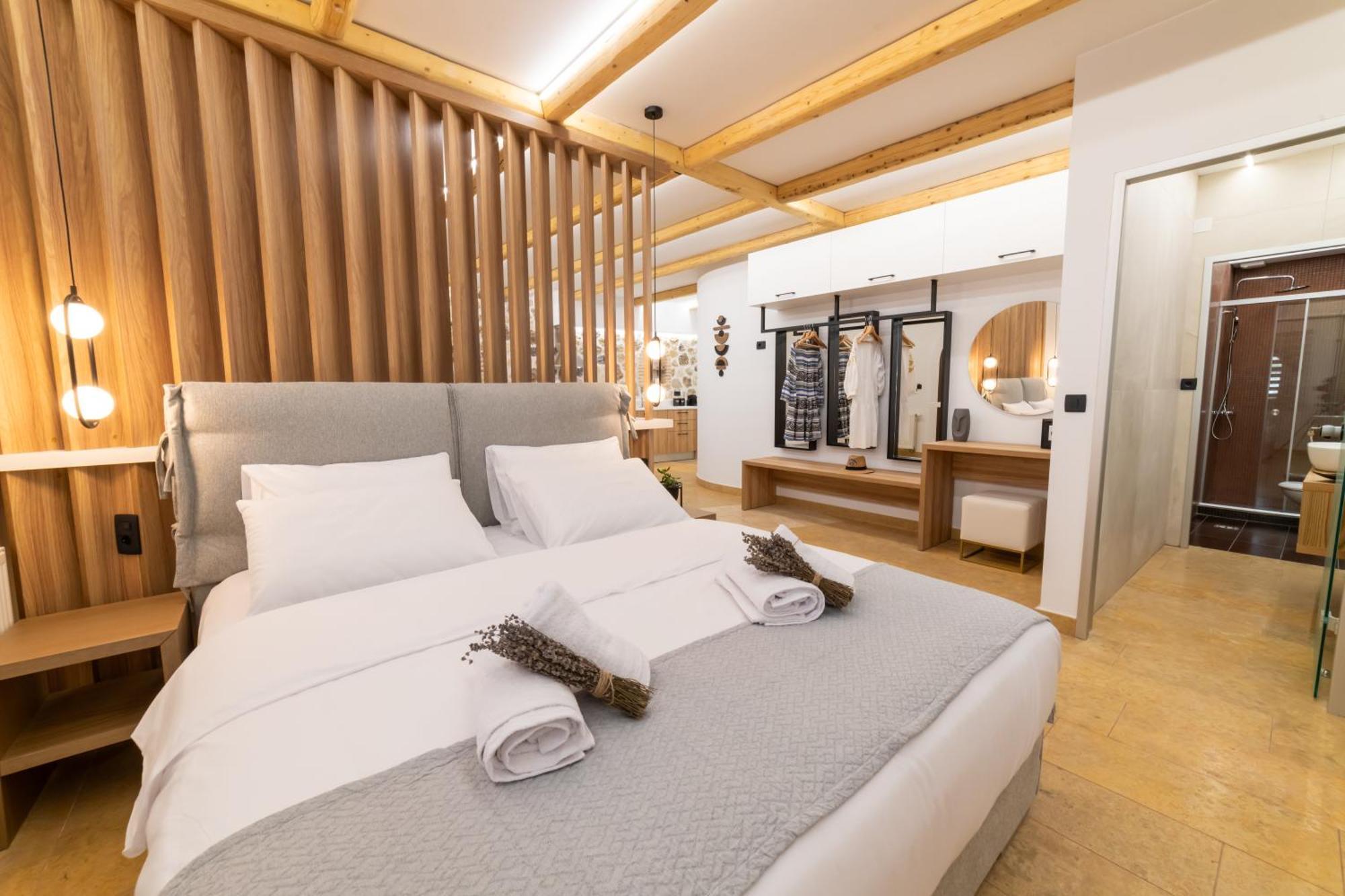 Domus Luxury *
